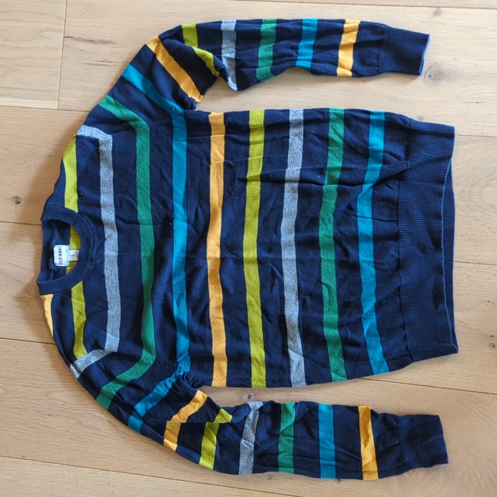 Men's sweater